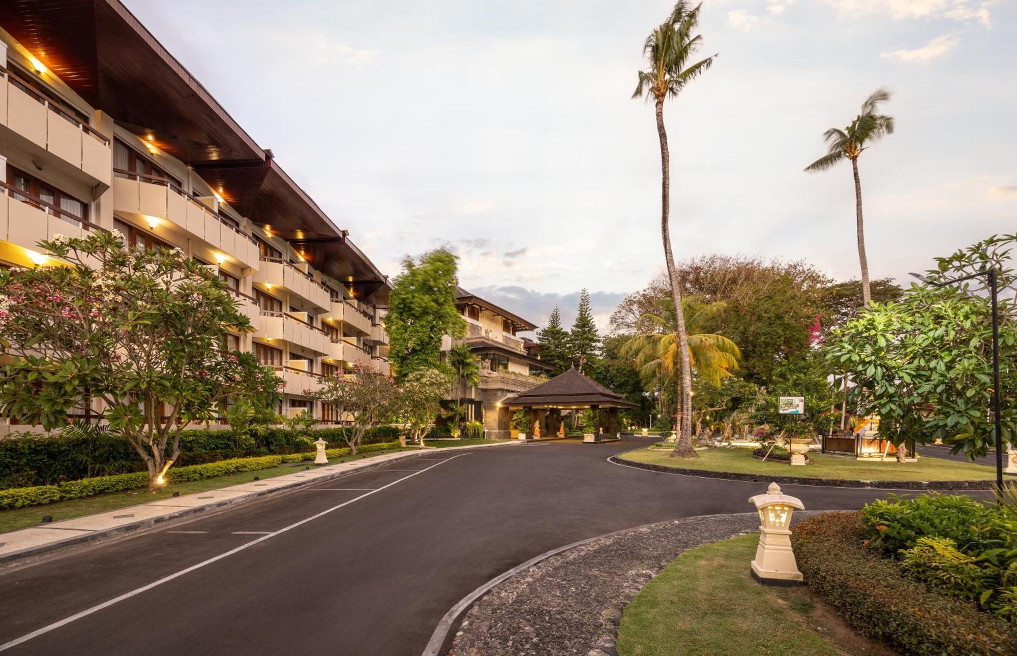 Prama Sanur Beach Bali Екстериор снимка The Royal Thai Hotel