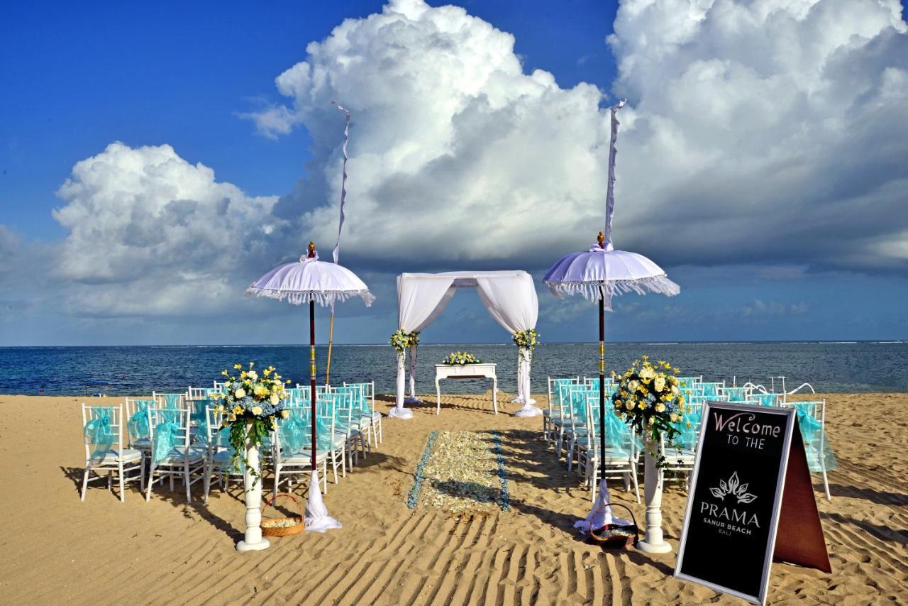 Prama Sanur Beach Bali Екстериор снимка A beach wedding in Bali, Indonesia